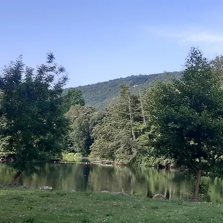 مكان تخييم Mobil Au Bord Du De