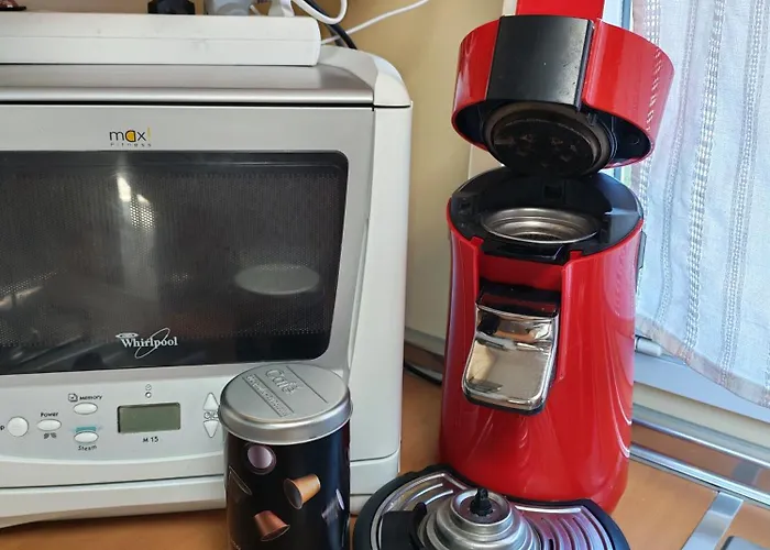 Mobil Au Bord Du De Camping *